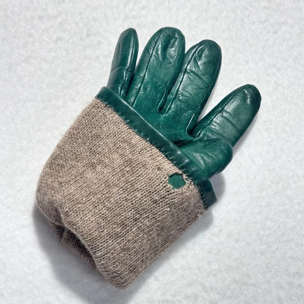 VTG Isotoner Gloves Green Leather Cashmere Winter Luxury Women Sz 8 Medium Large - Picture 8 of 8